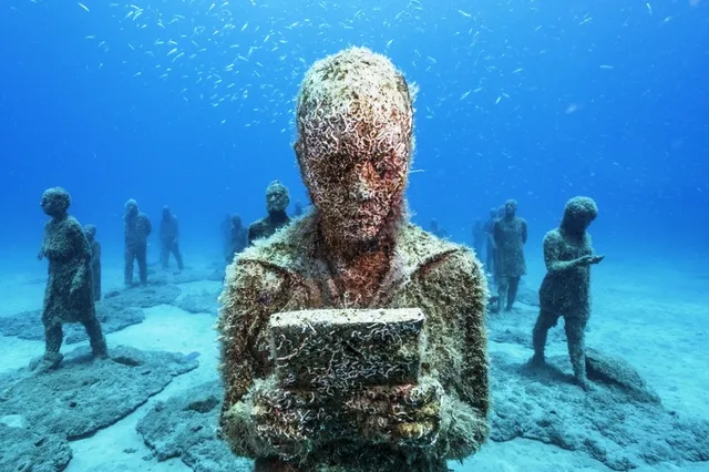 Jason deCaires Taylor - nghệ sĩ điêu khắc của đại dương - Ảnh 4.