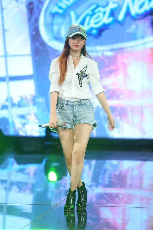 Đinh Hương và Hoàng Quyên rủ nhau khuấy động CK Vietnam Idol - Ảnh 8.