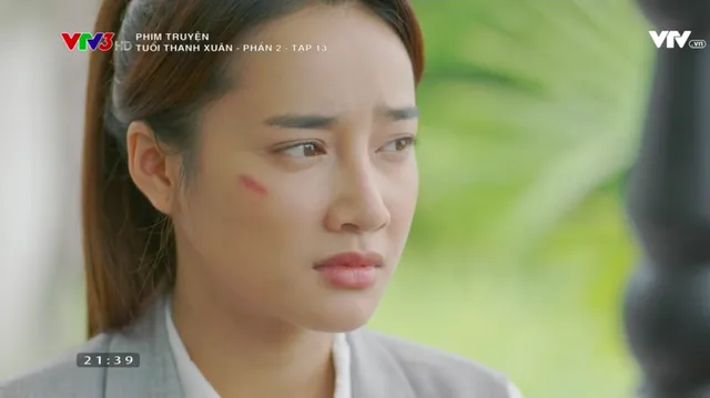 Tuổi thanh xuân 2 - Tập 13: Ôm chặt Linh (Nhã Phương) trong tay, Junsu (Kang Tae Oh) bỗng thấy khác lạ - Ảnh 15.