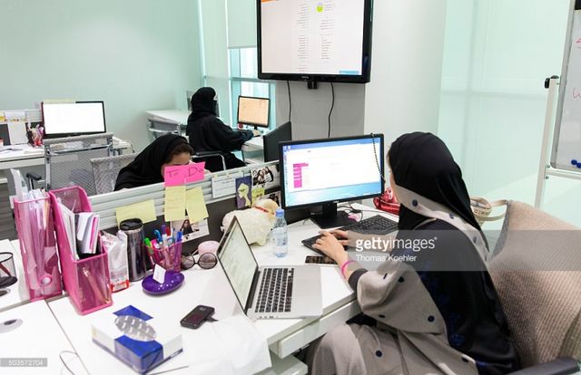 Gian nan hành trình đấu tranh vì quyền phụ nữ tại Saudi Arabia - Ảnh 1.