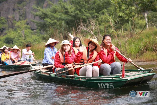 VTV Cup 2016 – Tôn Hoa Sen: Các đội bóng quốc tế tham dự giải thích thú với những trải nghiệm tại Tràng An, Ninh Bình - Ảnh 8.