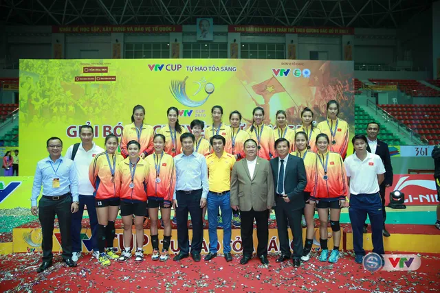 Ảnh: Những khoảnh khắc ấn tượng trong Lễ bế mạc VTV Cup 2016 - Tôn Hoa Sen - Ảnh 20.