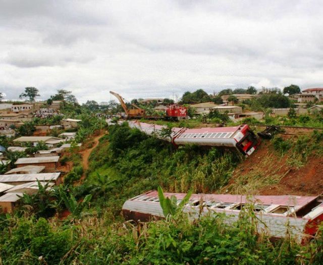Tai nạn tàu hỏa tại Cameroon: Ít nhất 70 người thiệt mạng, hơn 600 người bị thương - Ảnh 1.