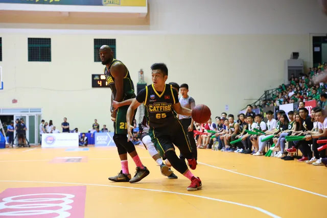 Game 4 - VBA Finals 2017: Thang Long Warriors đưa chung kết trở lại Thủ Đô - Ảnh 1.