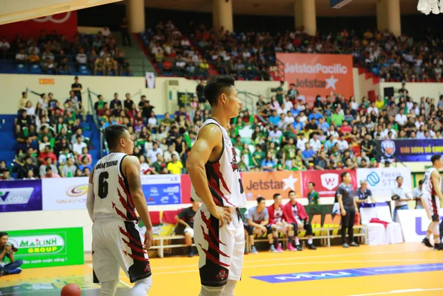 Game 4 - VBA Finals 2017: Thang Long Warriors đưa chung kết trở lại Thủ Đô - Ảnh 3.