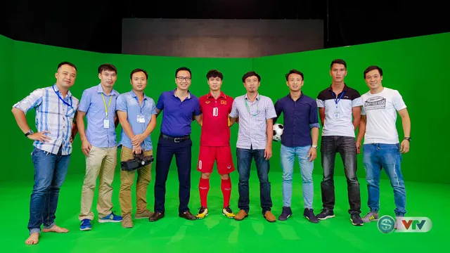 Xuân Trường, Công Phượng, Văn Thanh phô diễn kỹ thuật tại trường quay của VTV - Ảnh 19.