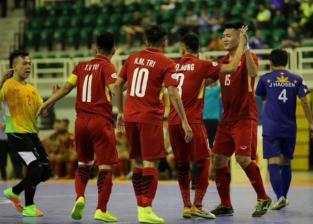 ĐT futsal Việt Nam giành chiến thắng với số bàn thắng kỷ lục trước ĐT Philippines - Ảnh 1.