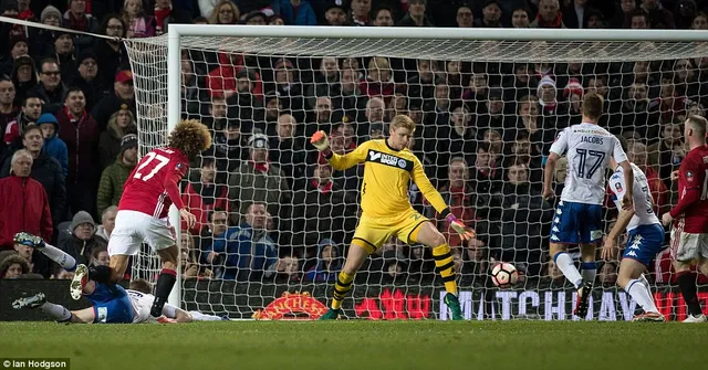 Schweinsteiger rực sáng ngày đá chính, ĐKVĐ Man Utd thẳng tiến vòng 5 FA Cup - Ảnh 1.