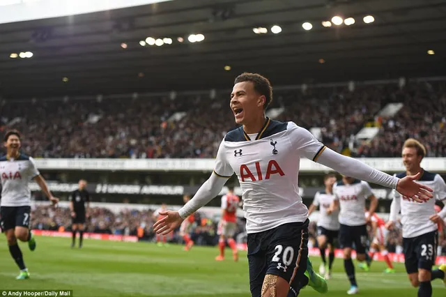 Tottenham 2 - 0 Arsenal: Thất bại ở derby London, Arsenal xa rời tốp 4 - Ảnh 1.