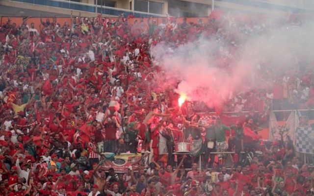 [CHÙM ẢNH] Người dân Maroc tràn xuống đường ăn mừng vé dự World Cup 2018 - Ảnh 4.