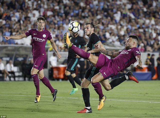 Real Madrid 1-4 Man City: Cơn mưa bàn thắng! - Ảnh 1.