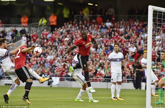 Man Utd 2-1 Sampdoria: Matic ra mắt, Mata và Mkhitaryan lập công - Ảnh 1.