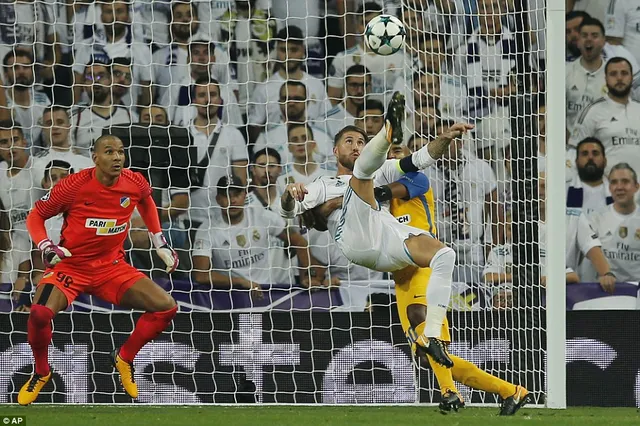 Real Madrid 3-0 APOEL: Kền kền giải khát chiến thắng, CR7 hụt hat-trick đáng tiếc - Ảnh 2.