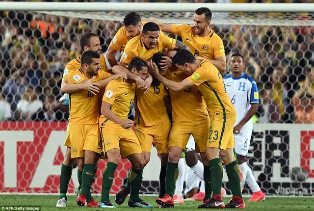 Play-off World Cup 2018: ĐT Australia trở thành đội bóng châu Á thứ 5 góp mặt tại VCK - Ảnh 2.