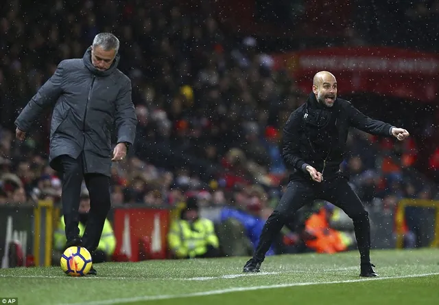 ẢNH: Những khoảnh khắc ấn tượng trận derby Manchester, Man Utd 1-2 Man City - Ảnh 9.