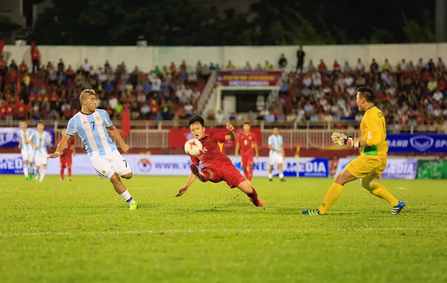 Chùm ảnh: Những khoảnh khắc ấn tượng trận giao hữu U20 Việt Nam 1-4 U20 Argentina - Ảnh 7.