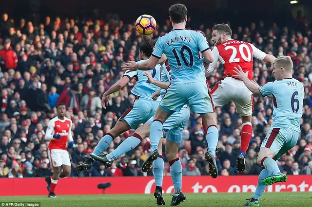 Vòng 22 giải Ngoại hạng Anh: Arsenal 2-1 Burnley: 7 phút bù giờ kịch tính - Ảnh 2.