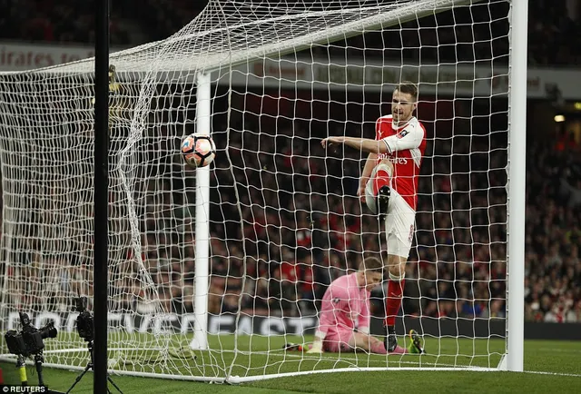 Tứ kết FA Cup: Arsenal 5-0 Lincoln: Hiệp 2 bùng nổ - Ảnh 2.