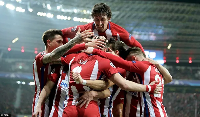 Vòng 1/8 Champions League: Atletico và Man City giành lợi thế - Ảnh 3.