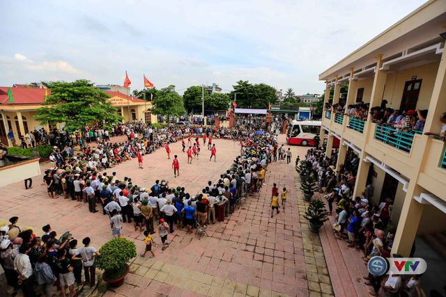 VTV Cup Tôn Hoa Sen 2017: Chuyến du đấu độc đáo và kỳ lạ của ĐT nữ Việt Nam - Ảnh 2.