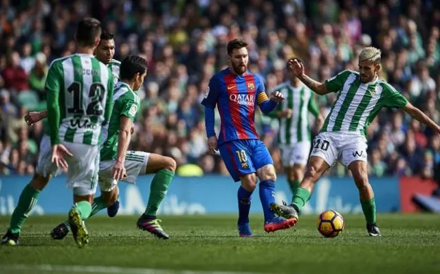 Vòng 20 La Liga: Bị Real Betis cầm chân, Barca lỡ cơ hội chiếm ngôi đầu - Ảnh 2.