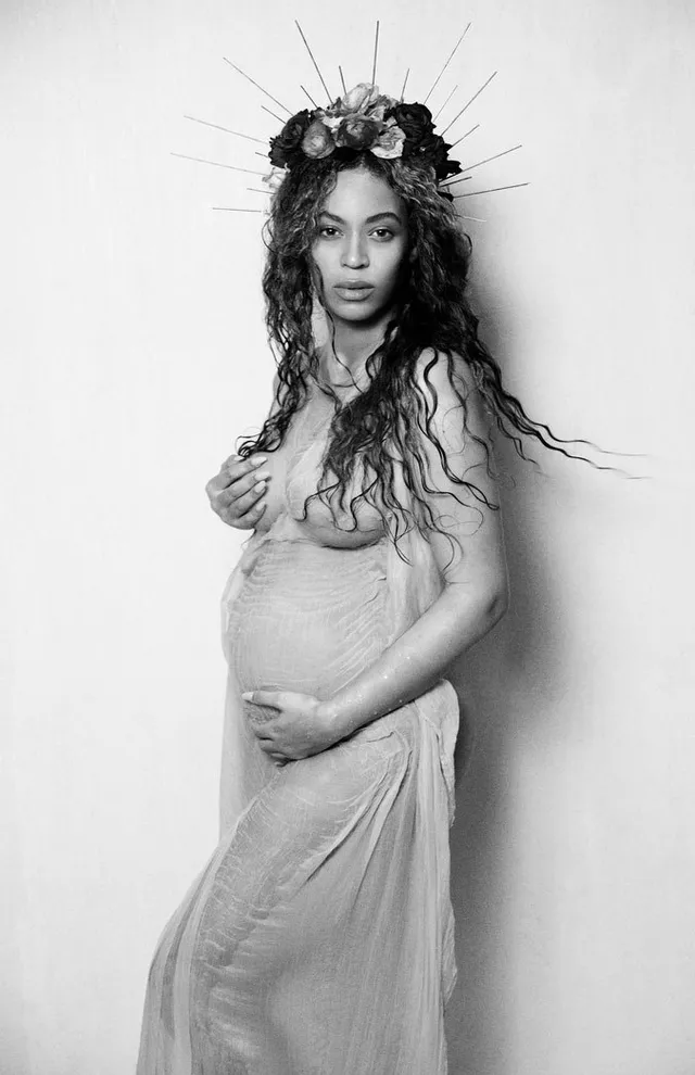 Beyonce khoe thêm nhiều ảnh bụng bầu tuyệt đẹp - Ảnh 7.