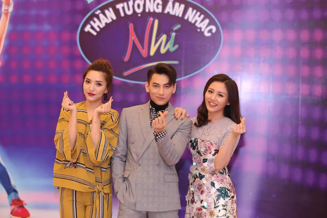 Isaac lịch lãm xuất hiện bên Văn Mai Hương, Bích Phương chấm thi Vietnam Idol Kids - Ảnh 4.