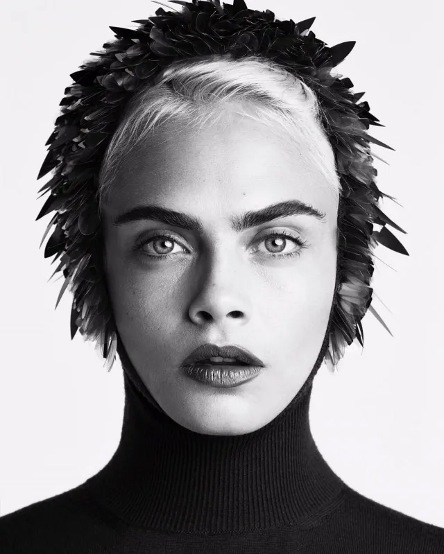 Cara Delevingne vẫn ngỗ ngược và điên rồ - Ảnh 10.