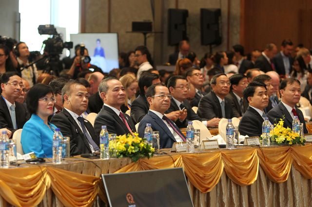 Toàn cảnh ngày làm việc đầu tiên Hội nghị Thượng đỉnh Doanh nghiệp APEC 2017 - Ảnh 3.