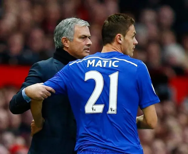 Matic tiết lộ con người khác của HLV Mourinho trong hậu trường - Ảnh 1.