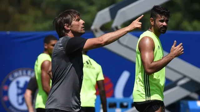 Conte và Costa từng xảy ra mâu thuẫn trong mùa giải vừa qua Conte và Costa từng xảy ra mâu thuẫn trong mùa giải vừa qua
