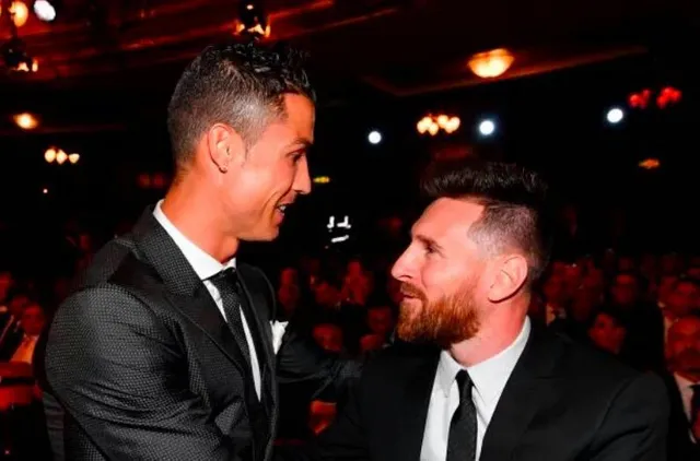 Ronaldo, Messi tay bắt mặt mừng tại Lễ trao giải FIFA The Best 2017 - Ảnh 3.