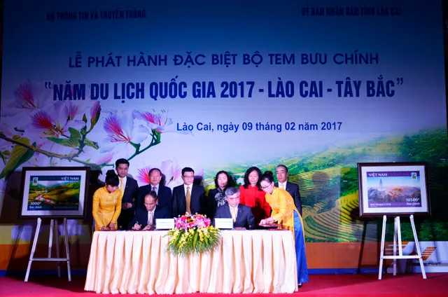 Phát hành đặc biệt bộ tem Năm Du lịch quốc gia 2017 - Lào Cai - Tây Bắc - Ảnh 1.