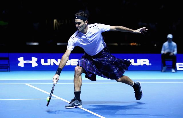 ẢNH: Ngộ nghĩnh Roger Federer mặc váy đối đầu với Andy Murray - Ảnh 8.