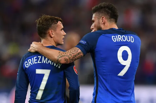 Arsenal quyết phá bĩnh Manchester Unitd vụ Griezmann - Ảnh 2.