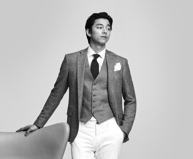 Khi Gong Yoo khoe vẻ lịch lãm - Ảnh 14.