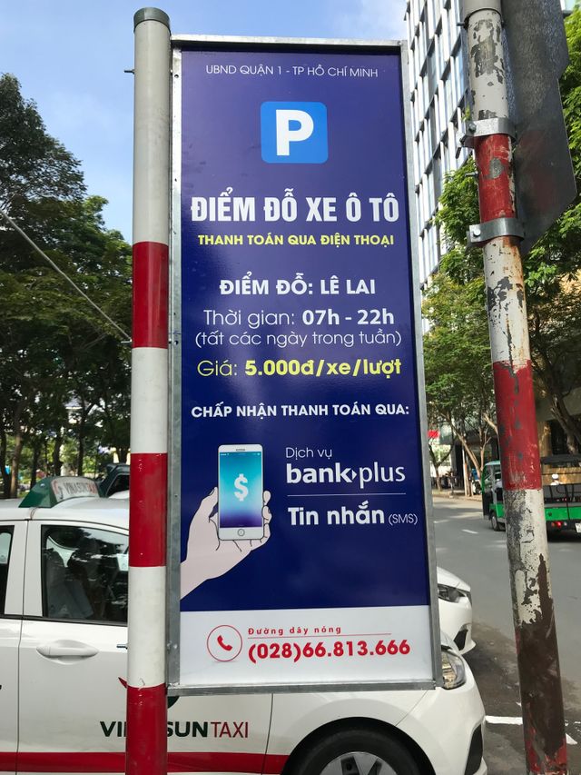 TP.HCM thí điểm thu phí đỗ xe qua điện thoại qua ứng dụng My Parking - Ảnh 1.