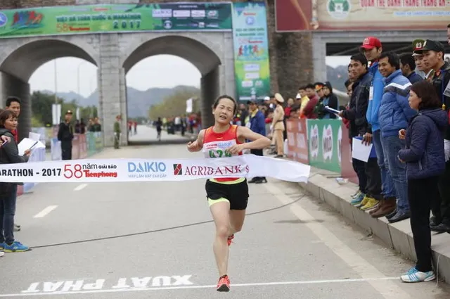 Việt dã toàn quốc và marathon - Giải báo Tiền phong 2017: Ấn tượng Vũ Văn Sơn và Hoàng Thị Thanh - Ảnh 1.