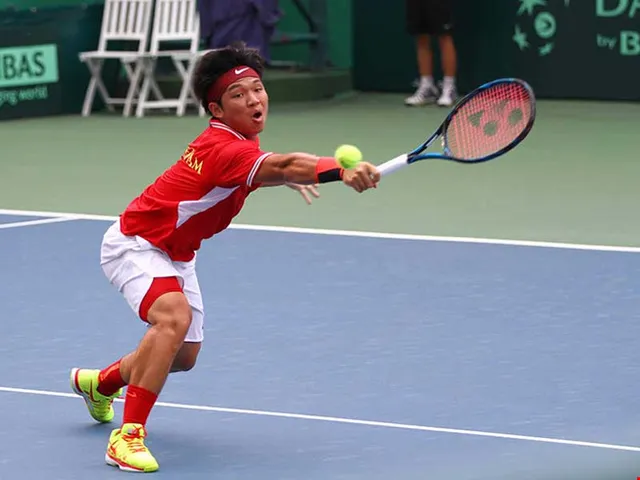 Davis Cup: Hoàng Nam giúp ĐT Việt Nam cân bẳng tỉ số với ĐT Hong Kong (Trung Quốc) - Ảnh 1.