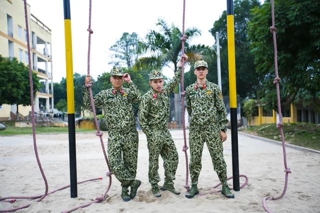 Sao phim Những ngọn nến trong đêm 2 áy náy vì làm liên lụy Quốc Thiên - Ảnh 3.