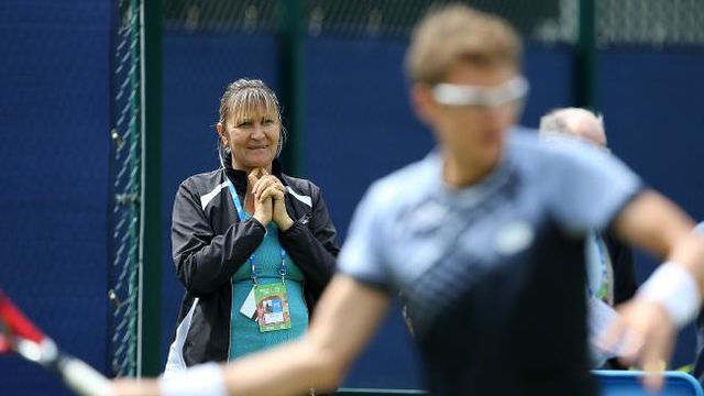 Denis Istomin - tay vợt vừa hạ gục Djokovic là ai? - Ảnh 1.