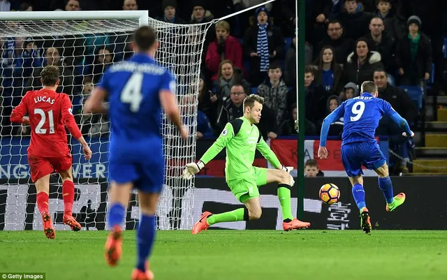 Vòng 26 giải Ngoại hạng Anh: Vardy tỏa sáng, Leicester City gây bất ngờ trước Liverpool - Ảnh 1.