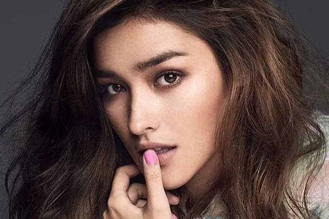 Liza Soberano - Gương mặt đẹp nhất thế giới - Ảnh 1.