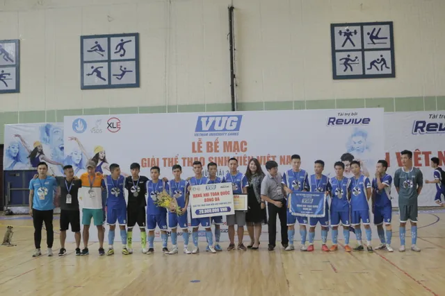 ĐH Bách khoa Hà Nội vô địch futsal sinh viên 2017 - Ảnh 5.