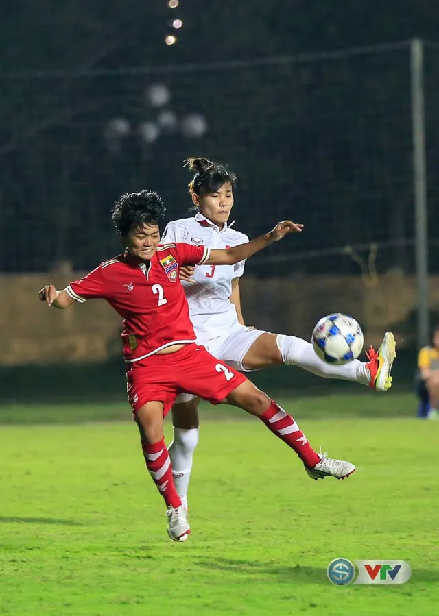 Ảnh: ĐT nữ Việt Nam vượt qua Myanmar, giành vé dự VCK Giải vô địch bóng đá nữ châu Á 2018 - Ảnh 11.