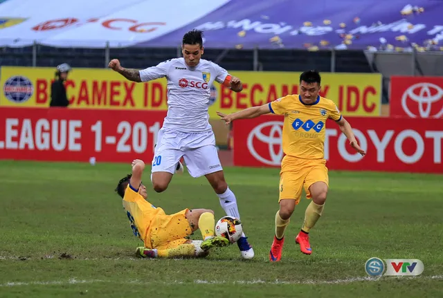 Ảnh: FLC Thanh Hoá đứt mạch trận bất bại tại Giải VĐQG V.League 2017 trên sân Hàng Đẫy - Ảnh 5.