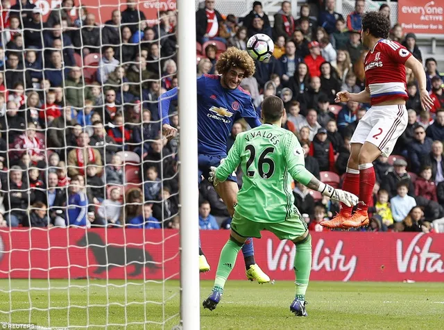 Vòng 29 ngoại hạng Anh: Middlesbrough 1-3 Man United: Valdes sai lầm, Man Utd thoát khỏi vị trí thứ 6 - Ảnh 1.