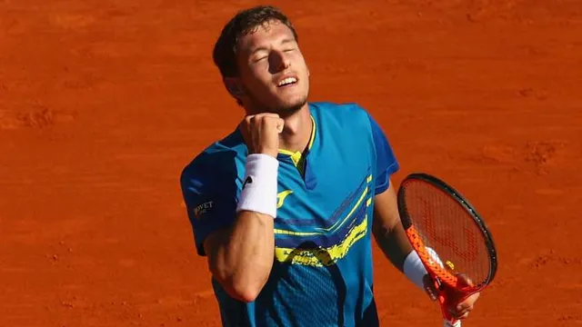 Pablo Carreno Busta vô địch Giải quần vợt Estoril mở rộng 2017 - Ảnh 1.