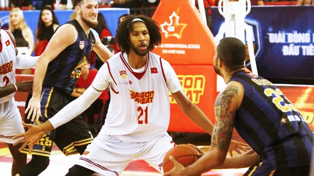 Christien Charles chính thức ngưng thi đấu cho Saigon Heat tại ABL năm nay - Ảnh 1.