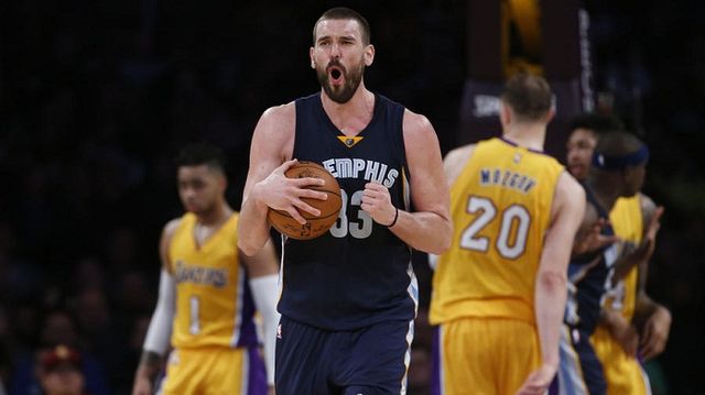 Các ngôi sao đồng loạt sáng, Lakers thắng đẹp Grizzlies - Ảnh 4.